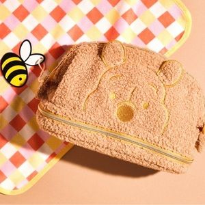 Spectrum Winnie the Pooh Makeup Bag